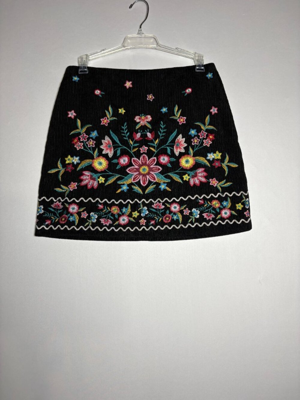 Umgee Black Corduroy Embroidered Floral Mini Skirt Boho Size S